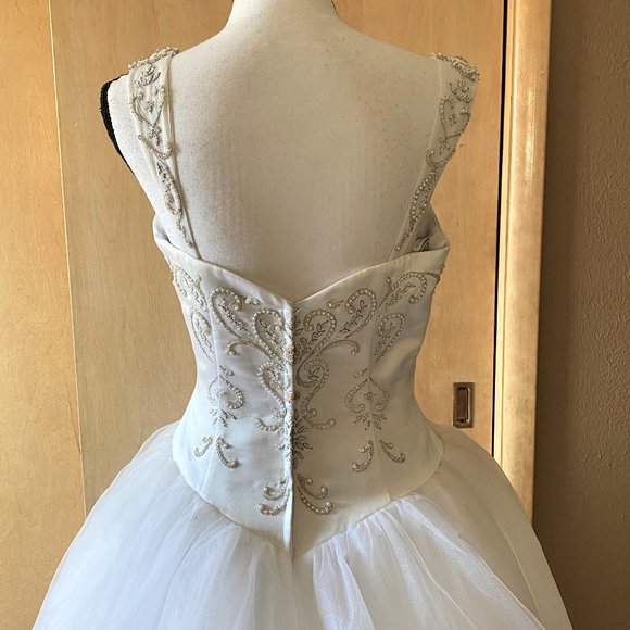 NWT Sz 10 Moonlight White Satin/Tulle Wedding Gown - Picture 9 of 14